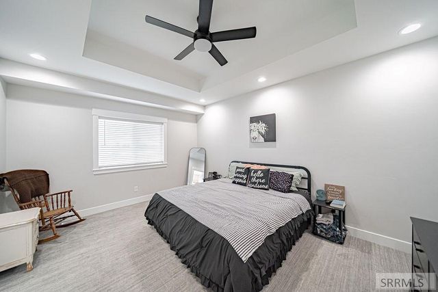 1596 N 845 E, Shelley, ID 83274