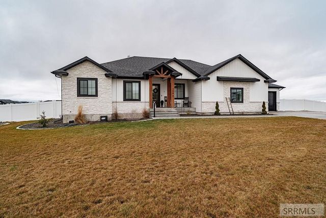 1596 N 845 E, Shelley, ID 83274