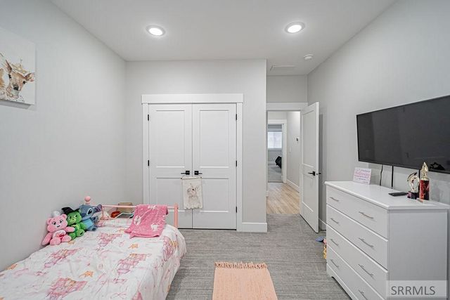 1596 N 845 E, Shelley, ID 83274