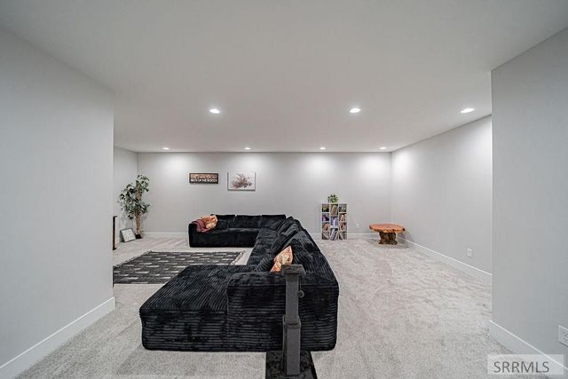 1596 N 845 E, Shelley, ID 83274