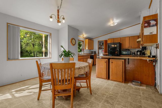 18080 Brincat Manor Road, Cottonwood, CA 96022