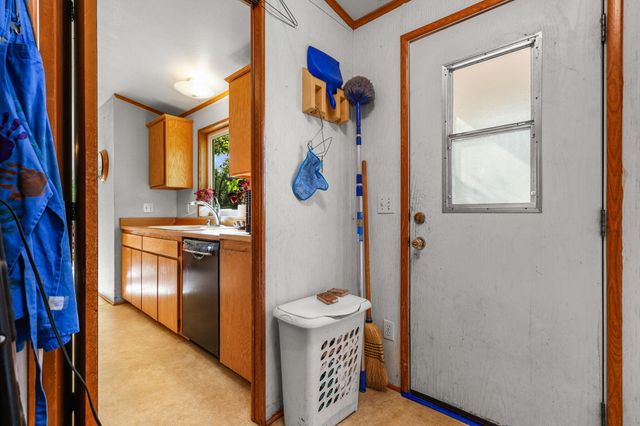 18080 Brincat Manor Road, Cottonwood, CA 96022