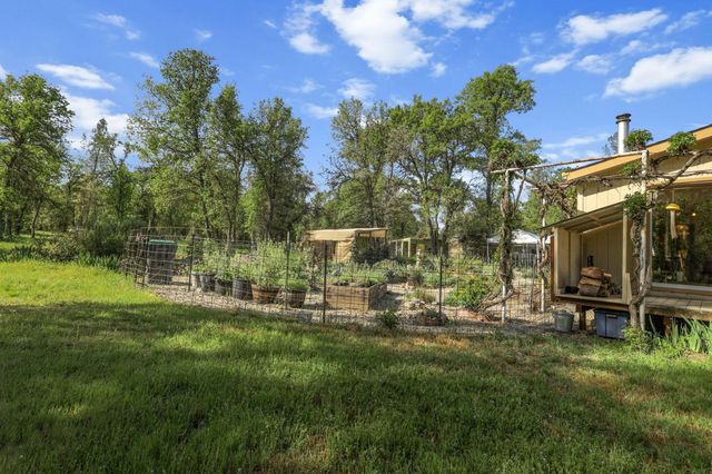 18080 Brincat Manor Road, Cottonwood, CA 96022