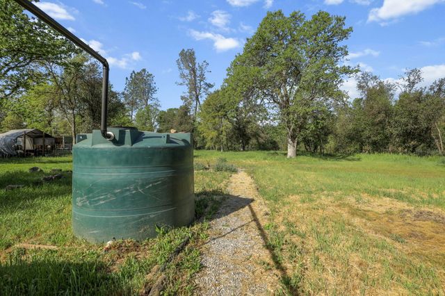 18080 Brincat Manor Road, Cottonwood, CA 96022