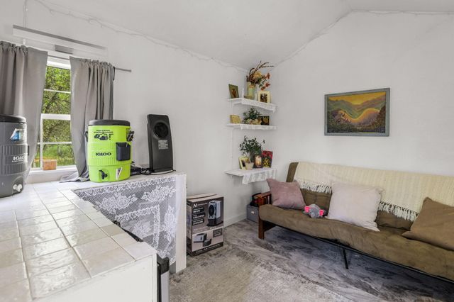 18080 Brincat Manor Road, Cottonwood, CA 96022