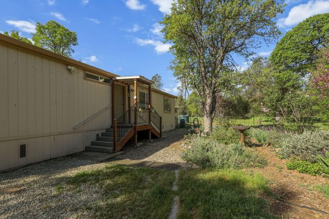 18080 Brincat Manor Road, Cottonwood, CA 96022