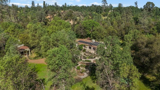 18080 Brincat Manor Road, Cottonwood, CA 96022