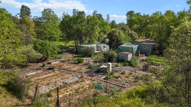 18080 Brincat Manor Road, Cottonwood, CA 96022