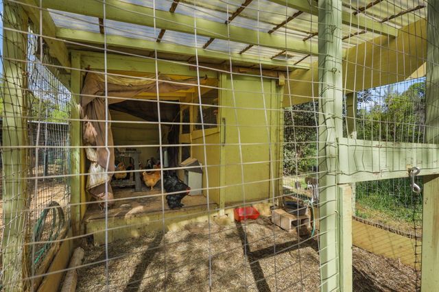 18080 Brincat Manor Road, Cottonwood, CA 96022