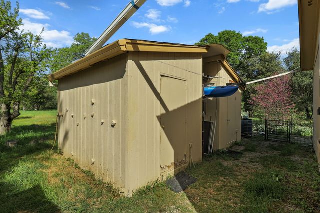 18080 Brincat Manor Road, Cottonwood, CA 96022