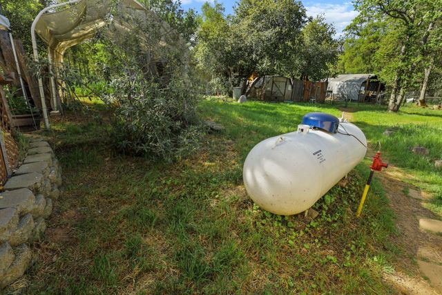 18080 Brincat Manor Road, Cottonwood, CA 96022