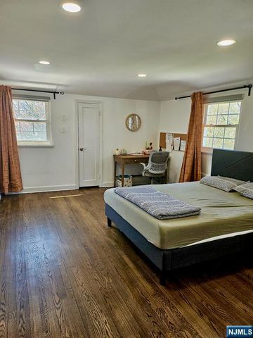 440 Bogert Road, River Edge, NJ 07661