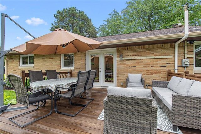 4505 N 133rd STREET, Brookfield, WI 53005