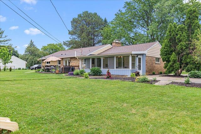 4505 N 133rd STREET, Brookfield, WI 53005