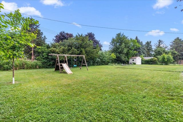 4505 N 133rd STREET, Brookfield, WI 53005