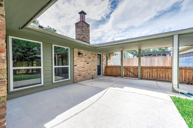 6030 Warm Springs Road, Houston, TX 77035