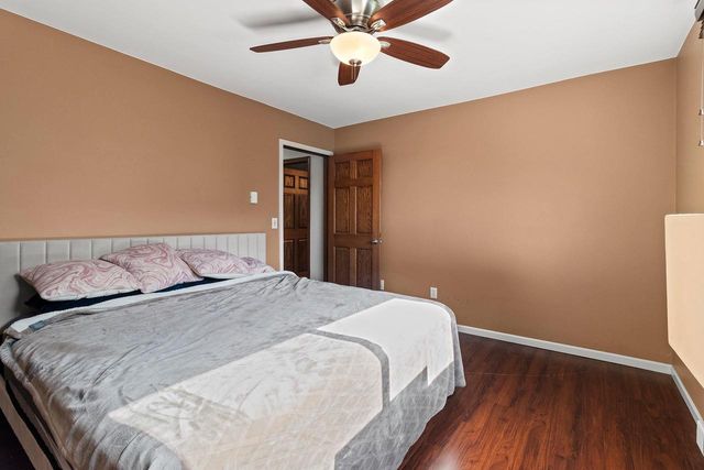 812 KAY KOURT, Neenah, WI 54952