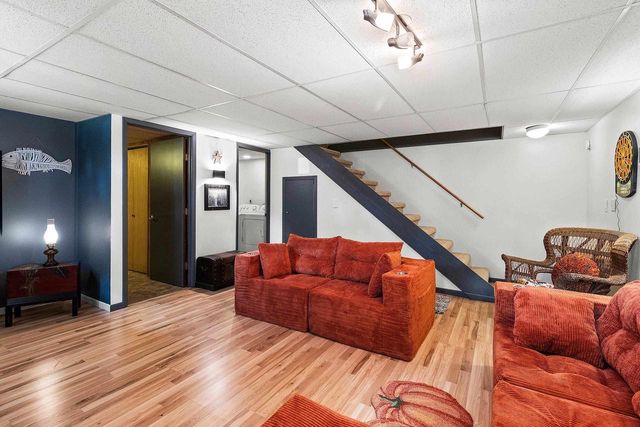 812 KAY KOURT, Neenah, WI 54952