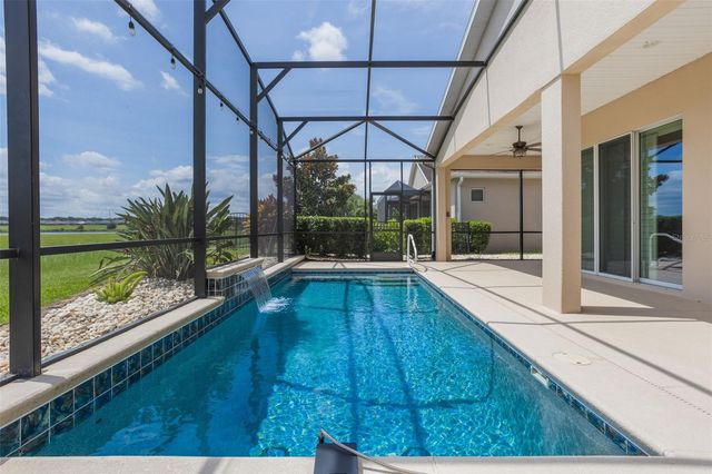 290 SILVER MAPLE ROAD, Groveland, FL 34736