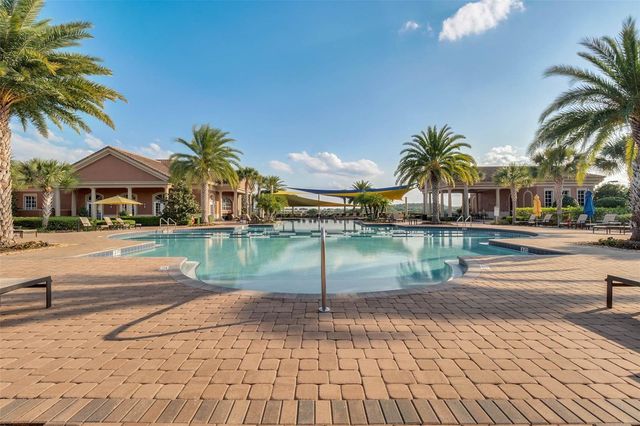 290 SILVER MAPLE ROAD, Groveland, FL 34736