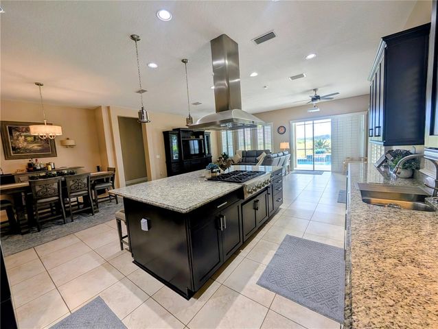 290 SILVER MAPLE ROAD, Groveland, FL 34736