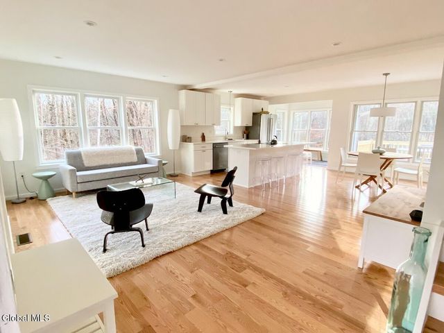 365 Moore Hill Road, Stephentown, NY 12168