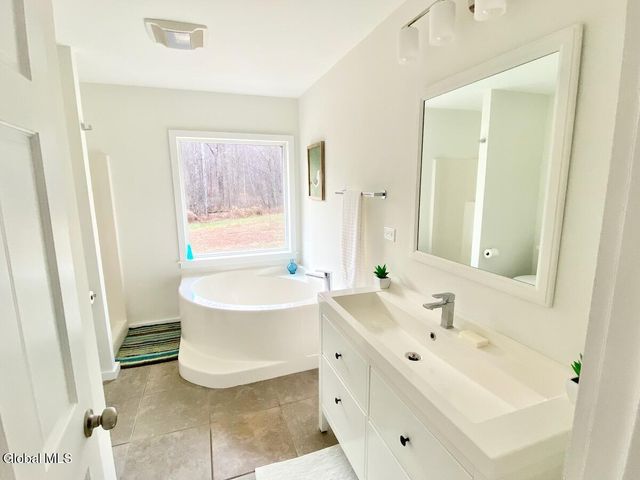 365 Moore Hill Road, Stephentown, NY 12168