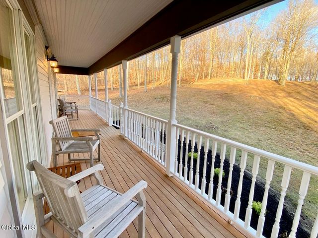 365 Moore Hill Road, Stephentown, NY 12168