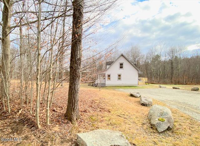 365 Moore Hill Road, Stephentown, NY 12168