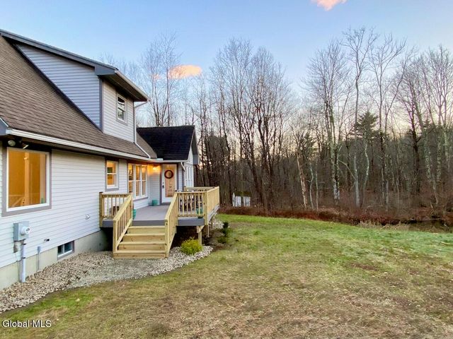 365 Moore Hill Road, Stephentown, NY 12168