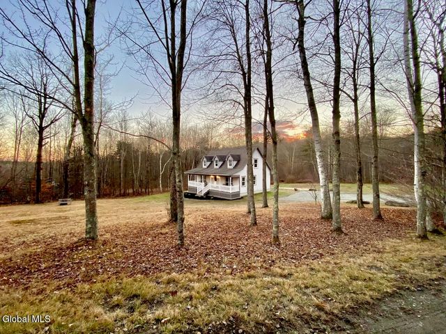 365 Moore Hill Road, Stephentown, NY 12168