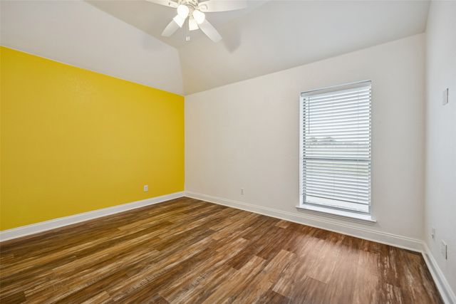 118 Deertail Drive, Azle, TX 76020