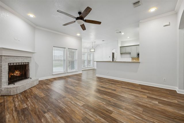 118 Deertail Drive, Azle, TX 76020