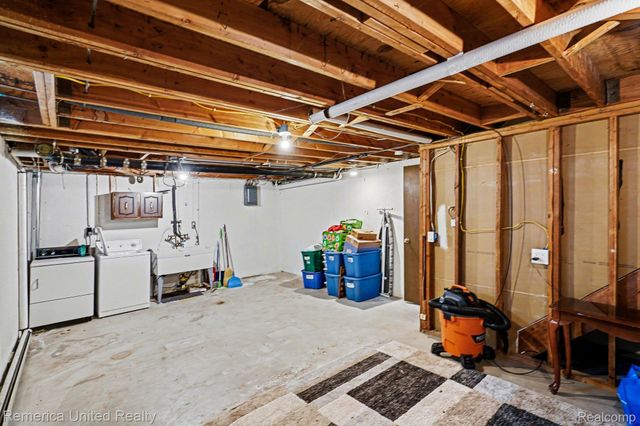 61035 11 Mile Road 1, South Lyon, MI 48178