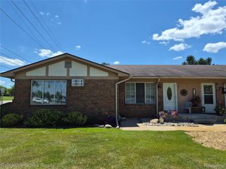 61035 11 Mile Road 1, South Lyon, MI 48178