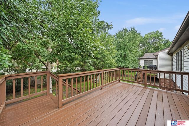 722 Lancashire Court, Lincoln, NE 68510