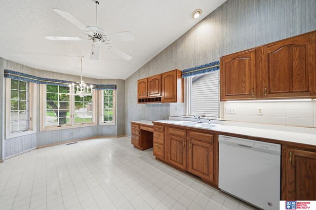 722 Lancashire Court, Lincoln, NE 68510