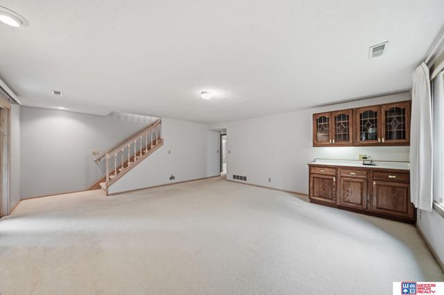 722 Lancashire Court, Lincoln, NE 68510