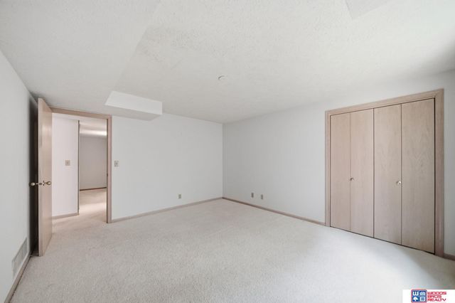 722 Lancashire Court, Lincoln, NE 68510