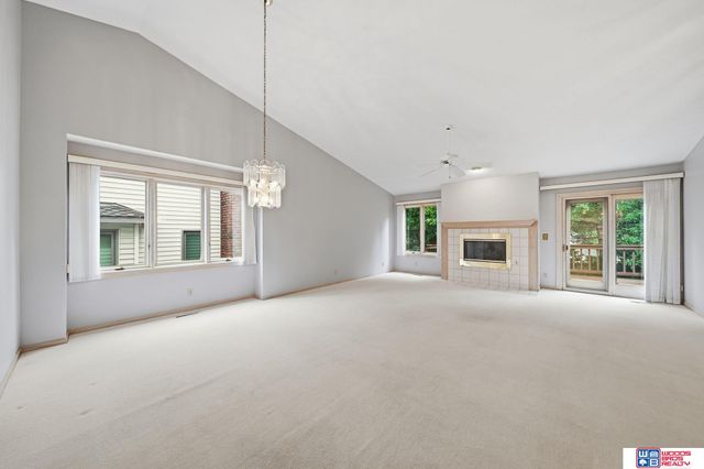 722 Lancashire Court, Lincoln, NE 68510