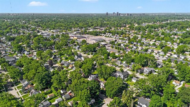 3971 Thomas Avenue, Berkley, MI 48072