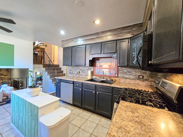 12215 S 45TH Avenue, Alsip, IL 60803