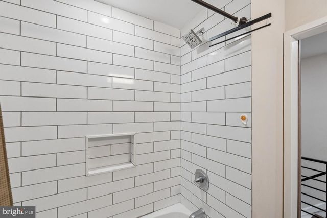 703 WINTON ST, Philadelphia, PA 19148