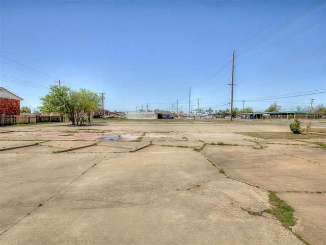 1212 SW 59th Street, Oklahoma City, OK 73109