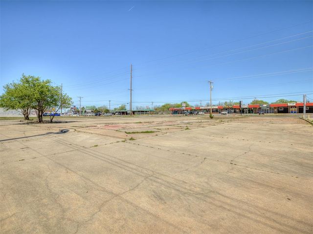 1212 SW 59th Street, Oklahoma City, OK 73109