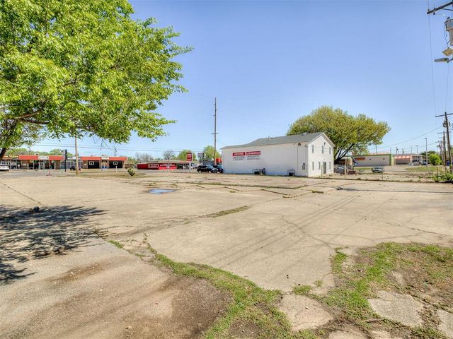 1212 SW 59th Street, Oklahoma City, OK 73109