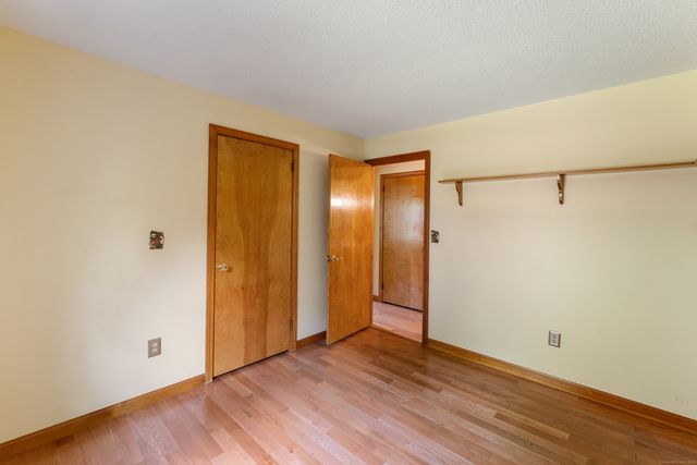 513 Lhomme Street Extension, Killingly, CT 06239