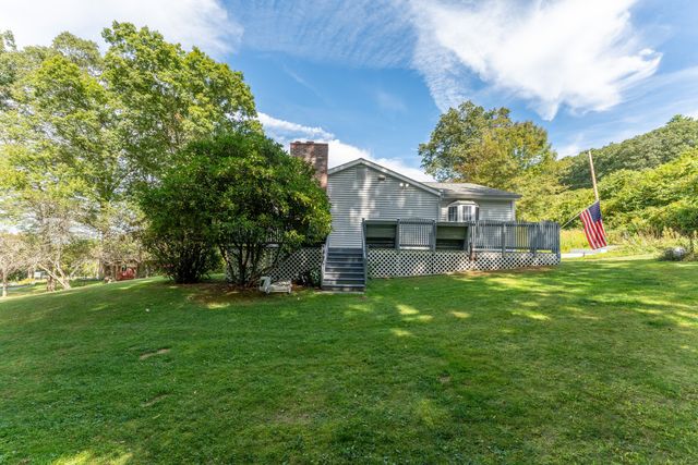 513 Lhomme Street Extension, Killingly, CT 06239