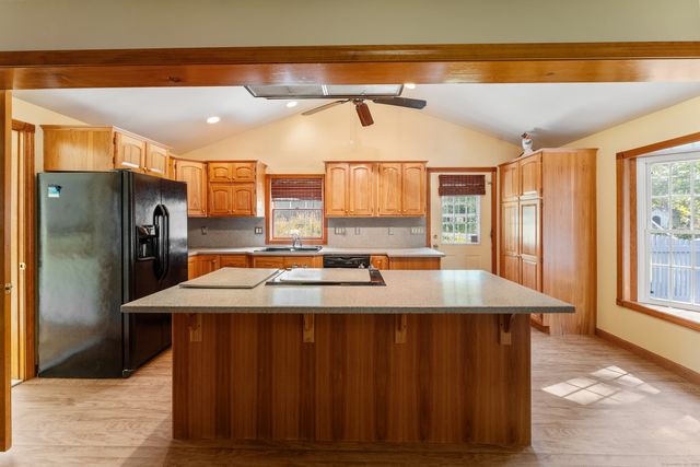 513 Lhomme Street Extension, Killingly, CT 06239