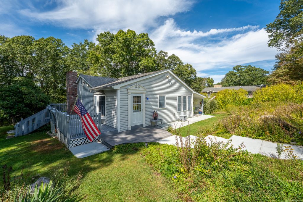513 Lhomme Street Extension, Killingly, CT 06239